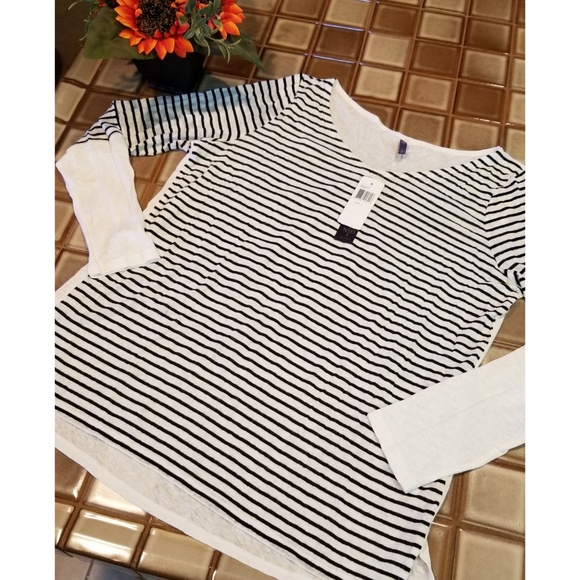 🆕️NYDJ Striped Long Sleeve Top - Picture 7 of 11